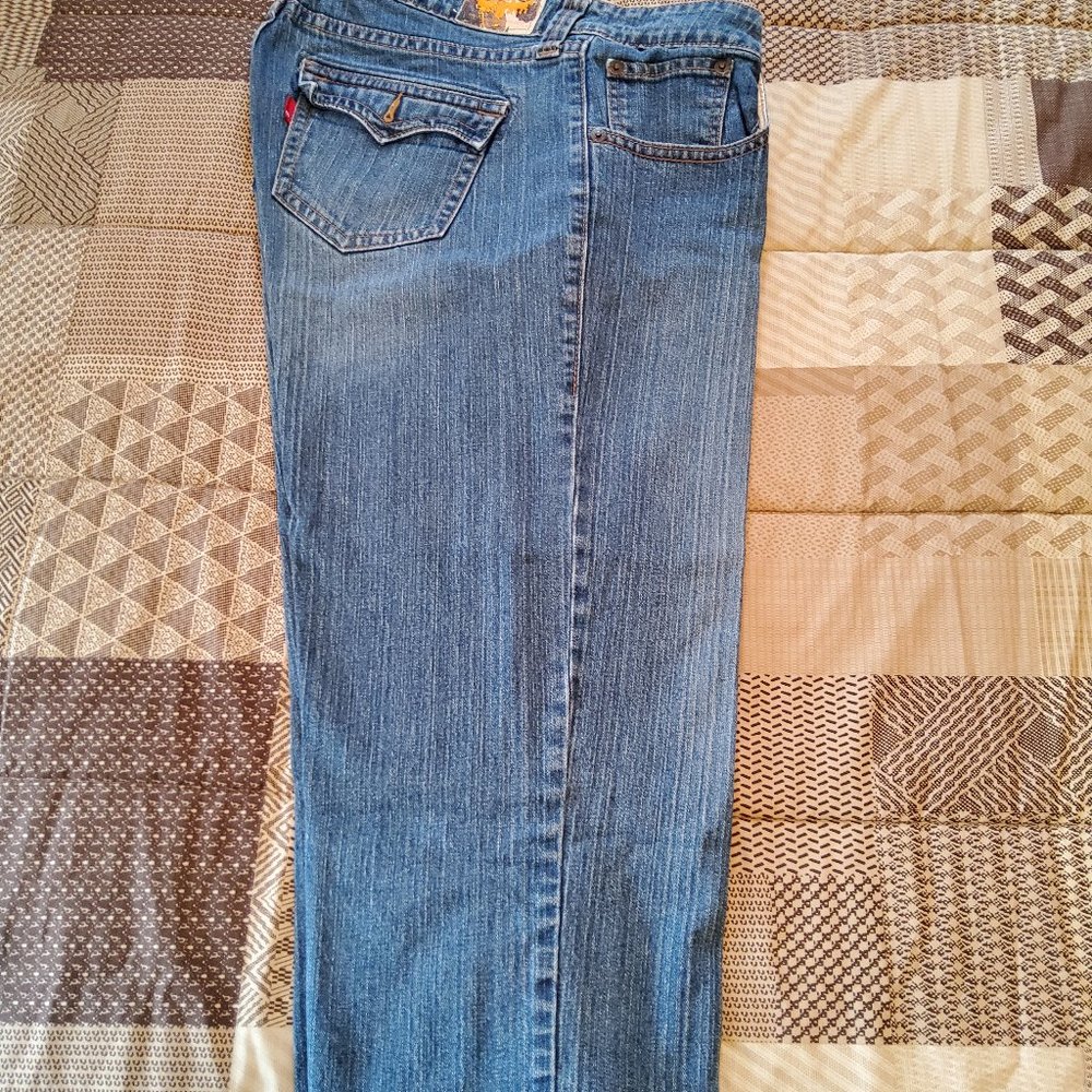 Levi's 542 Capri's size 18